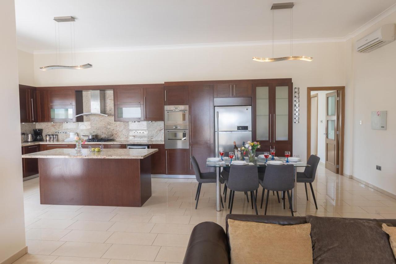 Sparta Luxury Villa Protaras Buitenkant foto
