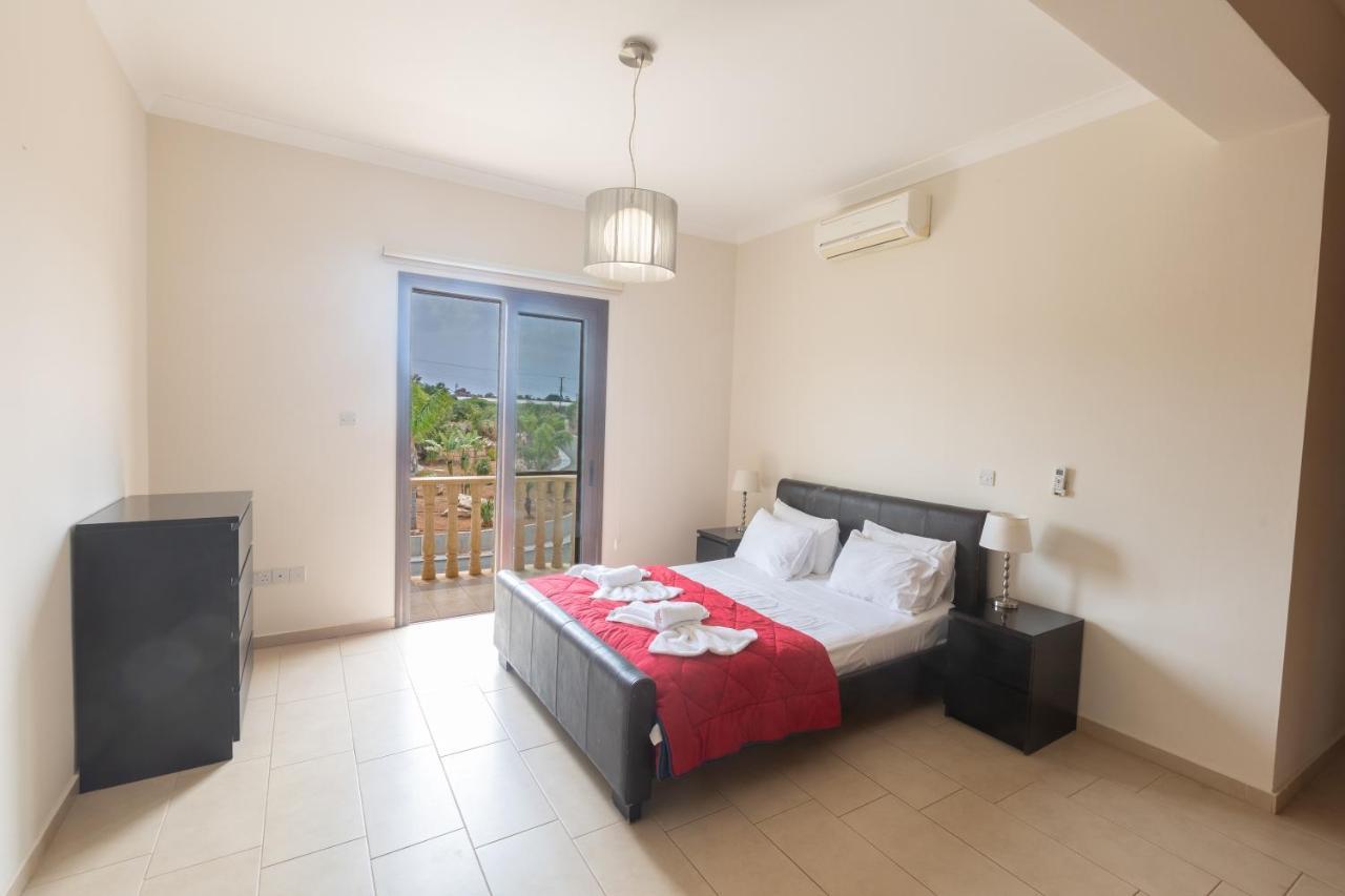 Sparta Luxury Villa Protaras Buitenkant foto